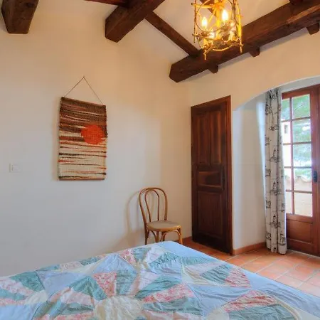 度假居 Sleeps 8 Pool Wifi