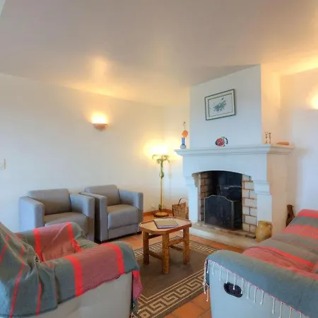 Sleeps 8 Pool Wifi * La Nartelle